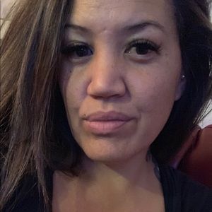 Meet your Posher, Chablis